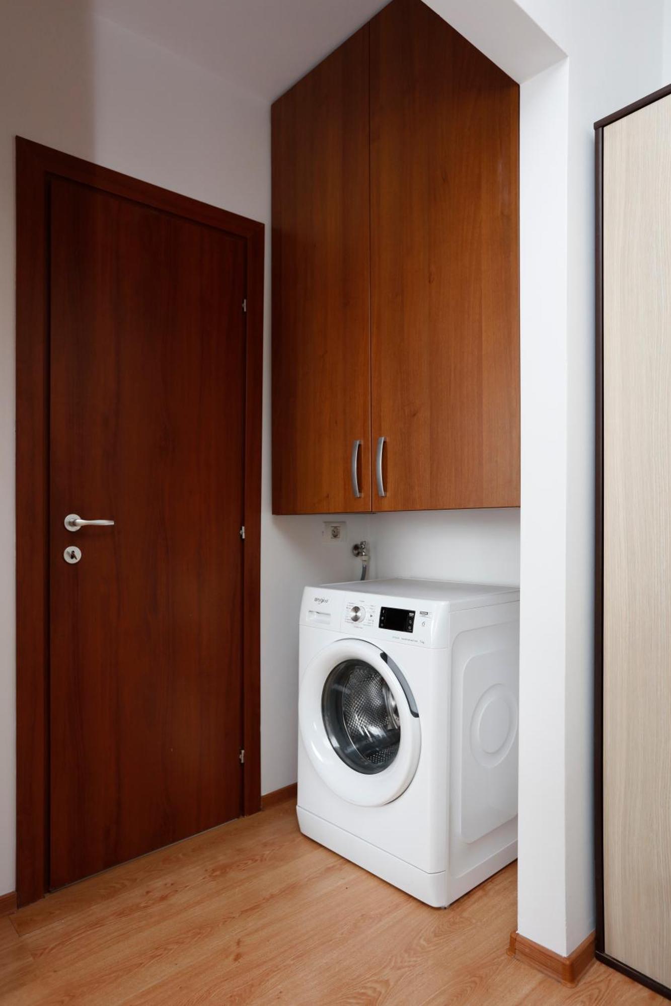 Enchanting Retreat - Historic Old Town - Pet-Friendly Haven - Steps From Unirii בוקרשט מראה חיצוני תמונה