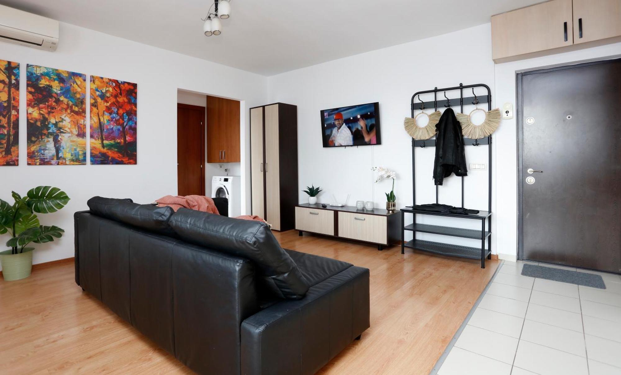 Enchanting Retreat - Historic Old Town - Pet-Friendly Haven - Steps From Unirii בוקרשט מראה חיצוני תמונה