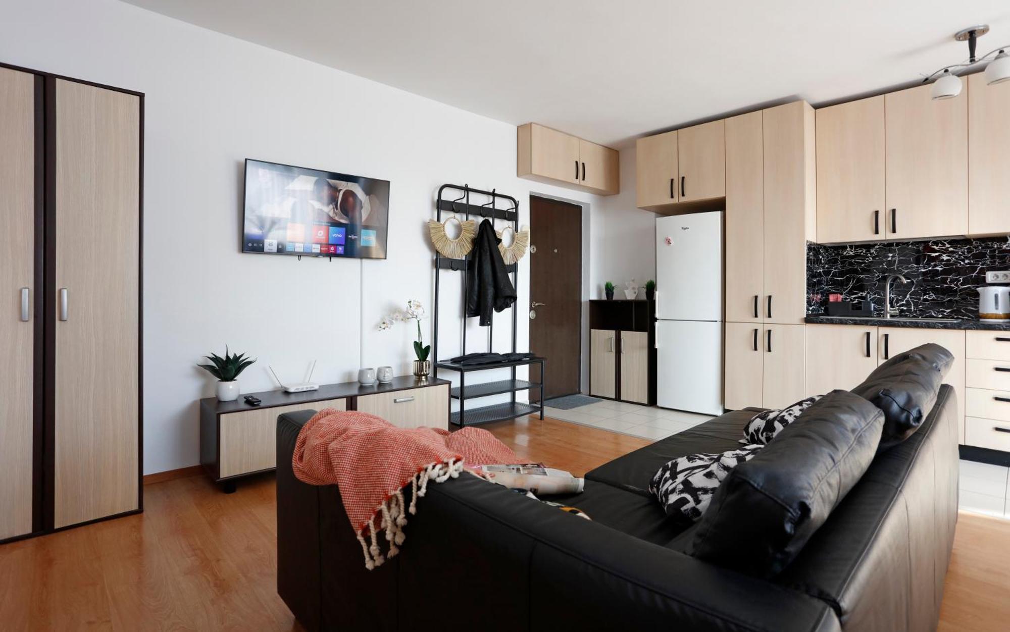 Enchanting Retreat - Historic Old Town - Pet-Friendly Haven - Steps From Unirii בוקרשט מראה חיצוני תמונה