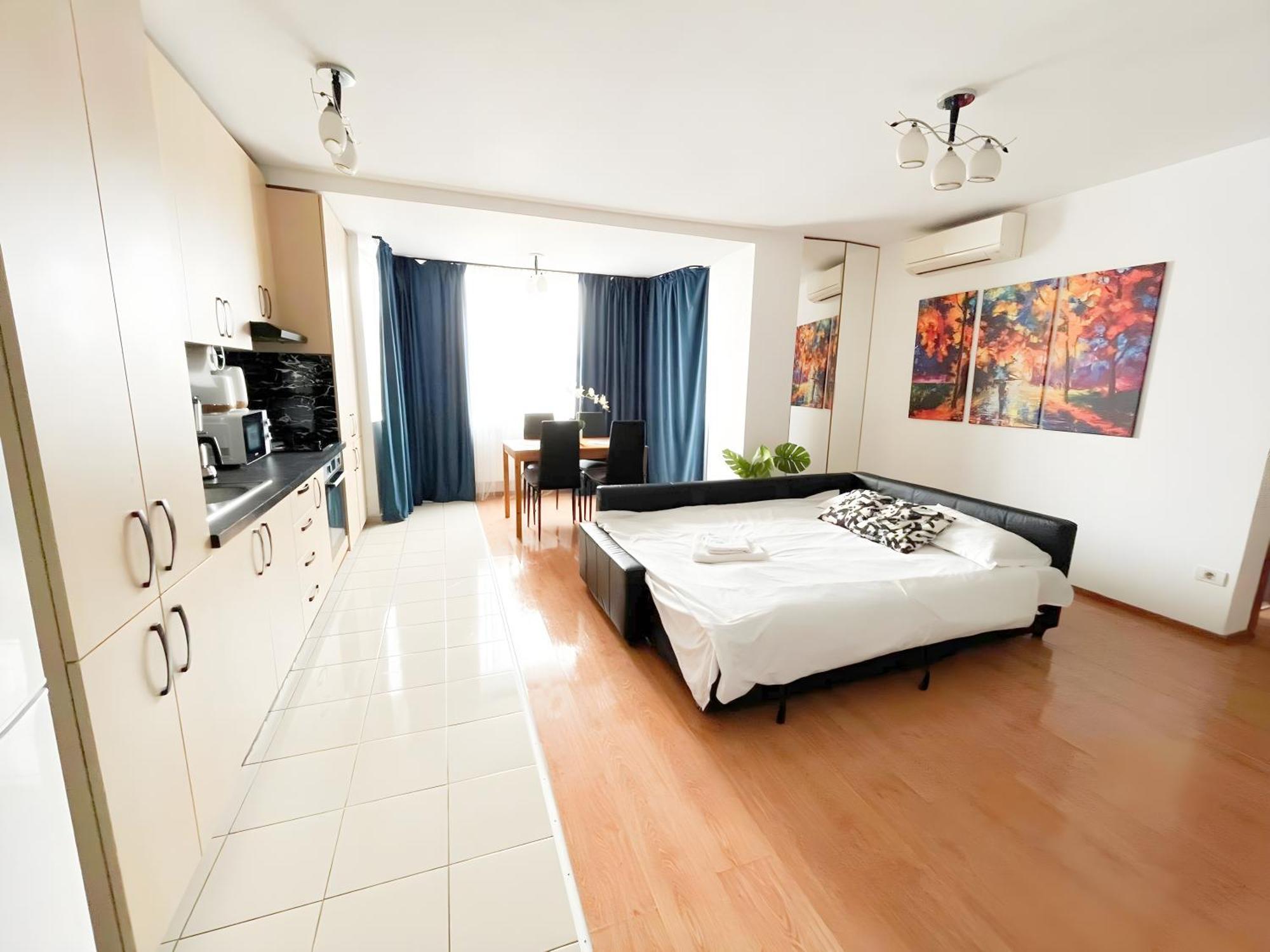 Enchanting Retreat - Historic Old Town - Pet-Friendly Haven - Steps From Unirii בוקרשט מראה חיצוני תמונה